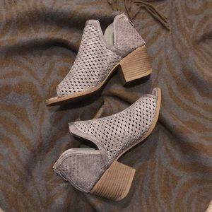 Nature Breeze Ankle Booties
